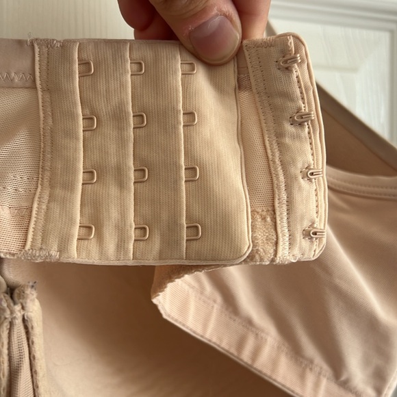 Modern Movement underwire bra - Picture 3 of 5